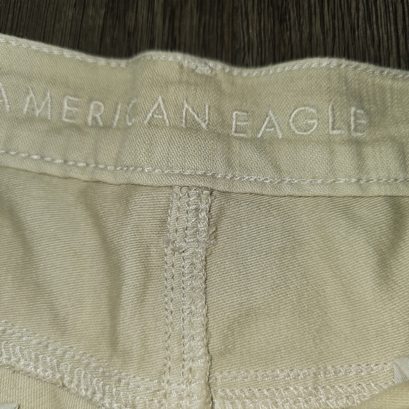 American eagle sz. 12 tan distressed shorts - Picture 4 of 5